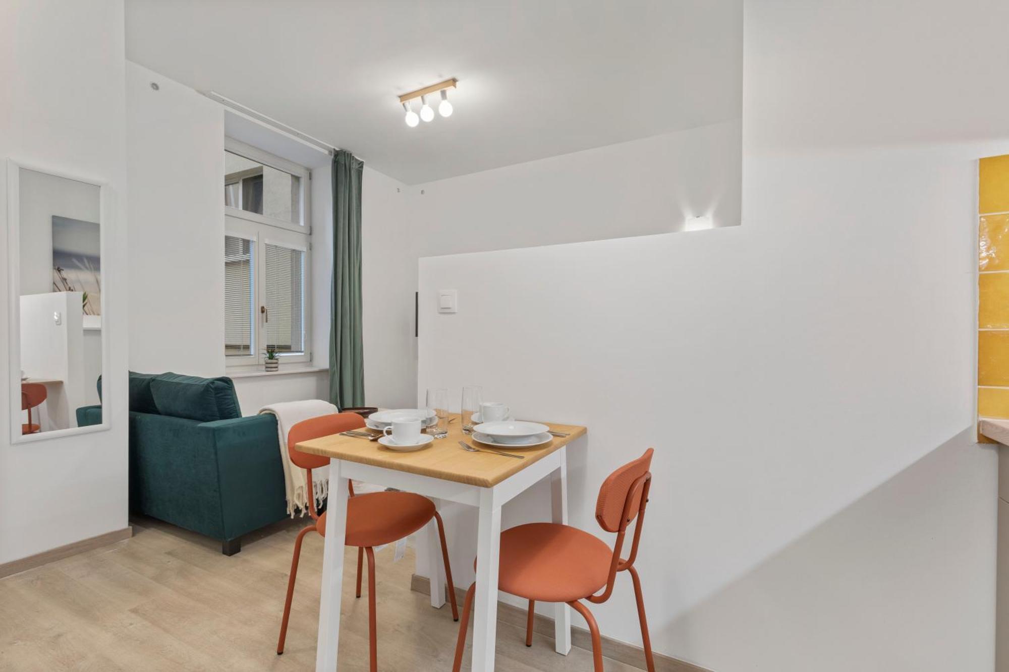 Garden Haven Studio In Old Town Братислава Екстериор снимка